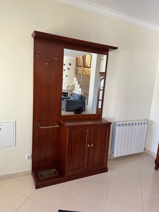 móvel de entrada com espelho