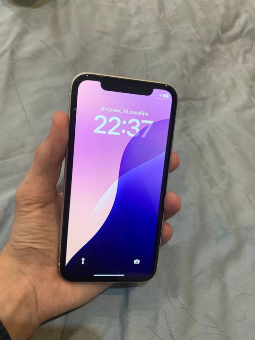 iphone XR 64 GB Bataria 78%