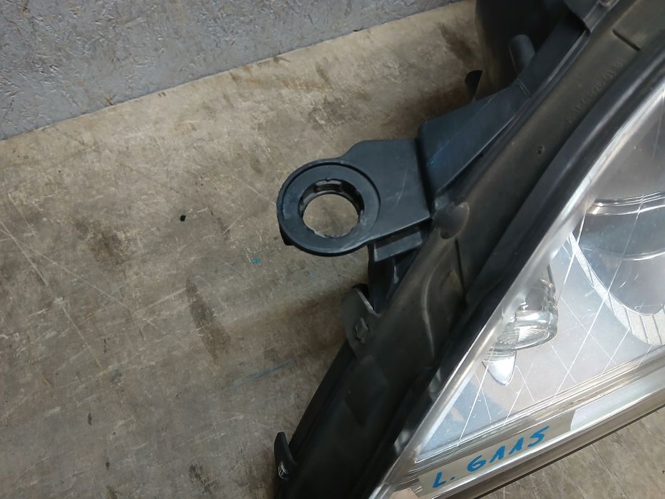 Lampa przód lewa mercedes ml w164 a164