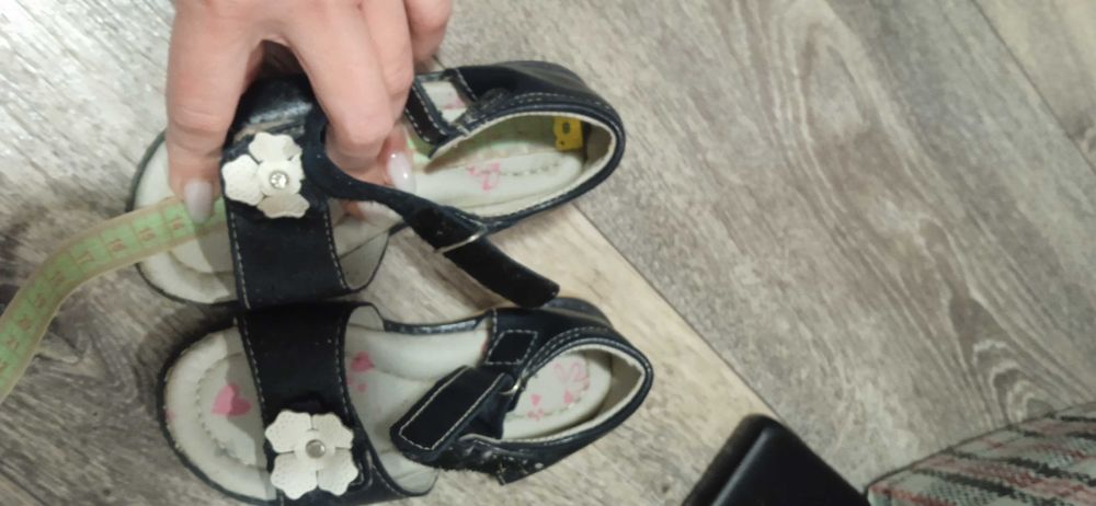 босоніжки для дівчинки  25розмір