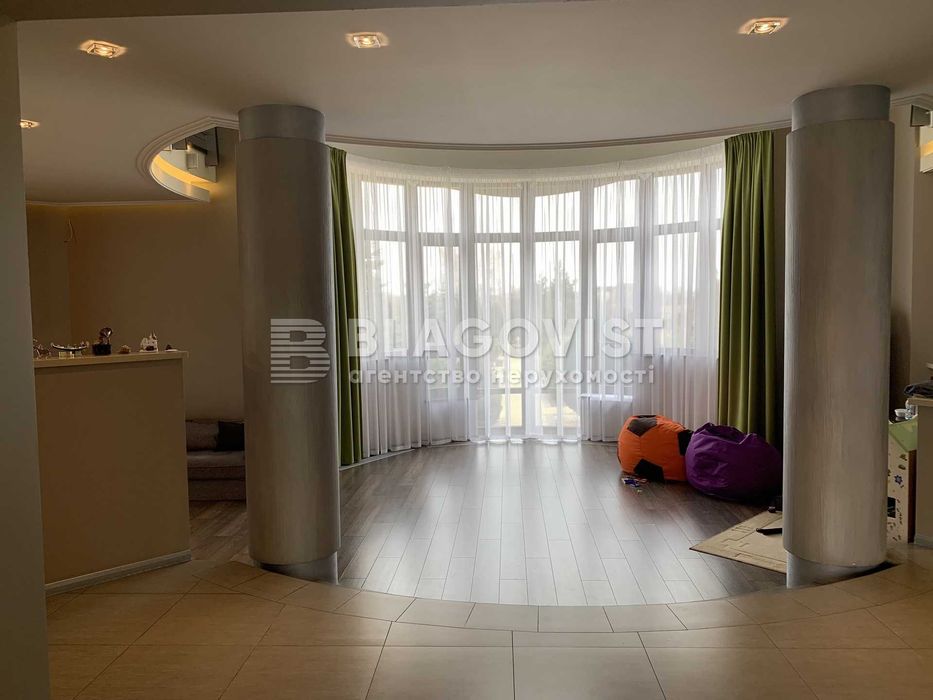 Без%! Продаж будинку напівострові ! Вихід на Затоку Дніпра  ! 560 кв