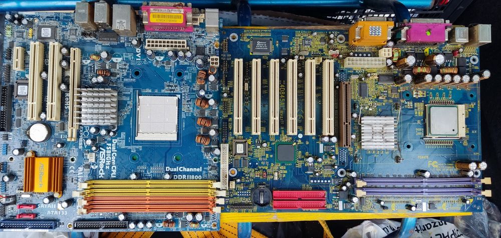 Материнські плати ASRock AM2 + Intel Socket 478 | DDR / DDR2