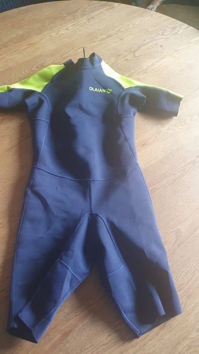 Pianka neopren Decathlon 8-10 lat
