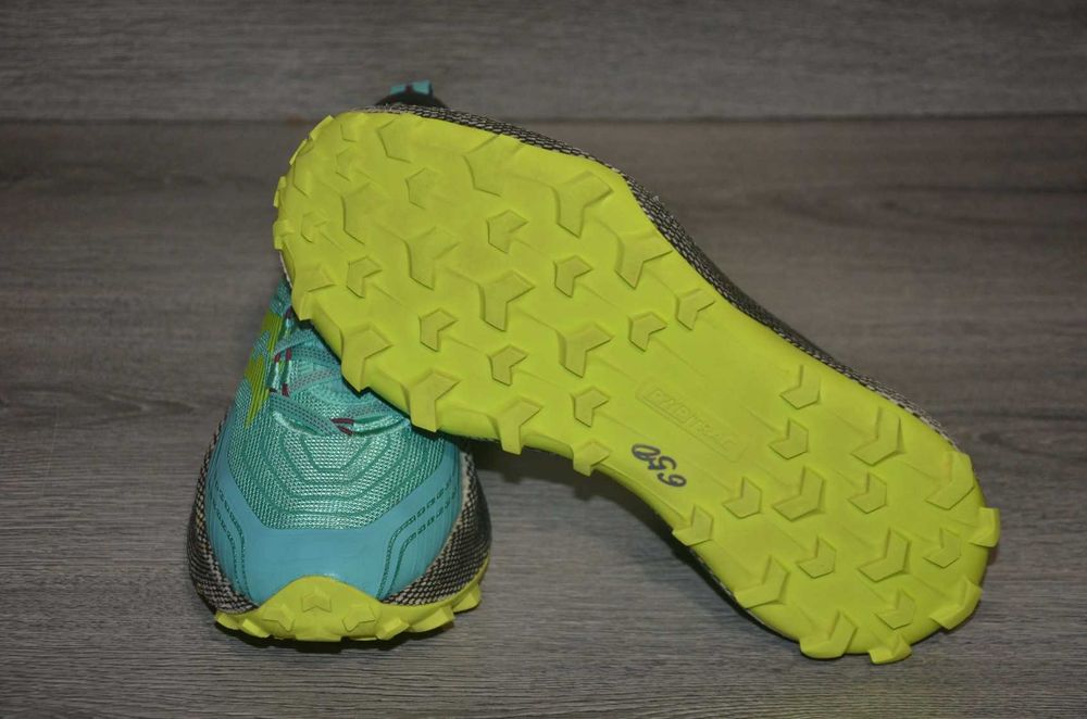 Продам кросівки Фірма Saucony Endorphin Trail.