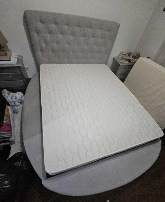 Vendo cama como nova  Com arrumação   Cama + estrado + colchão