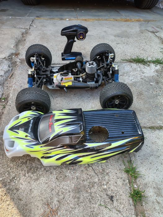 Autko spalinowe nitro RC 1:8