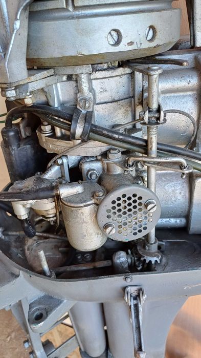 Лодочный двигатель Вихрь-30М, в отличном рабочем состоянии.