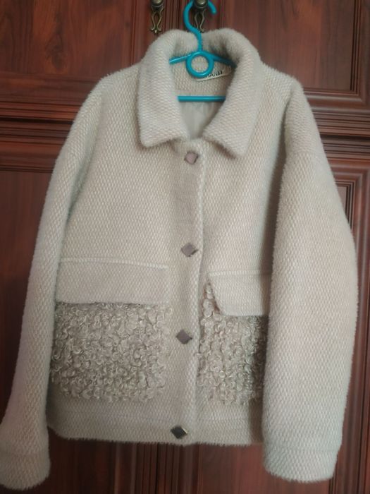 Піджак, жакет жіночий