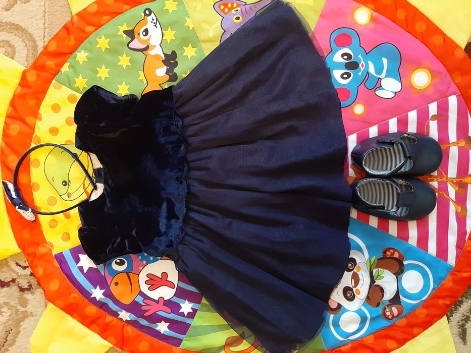 Платье новое на годик