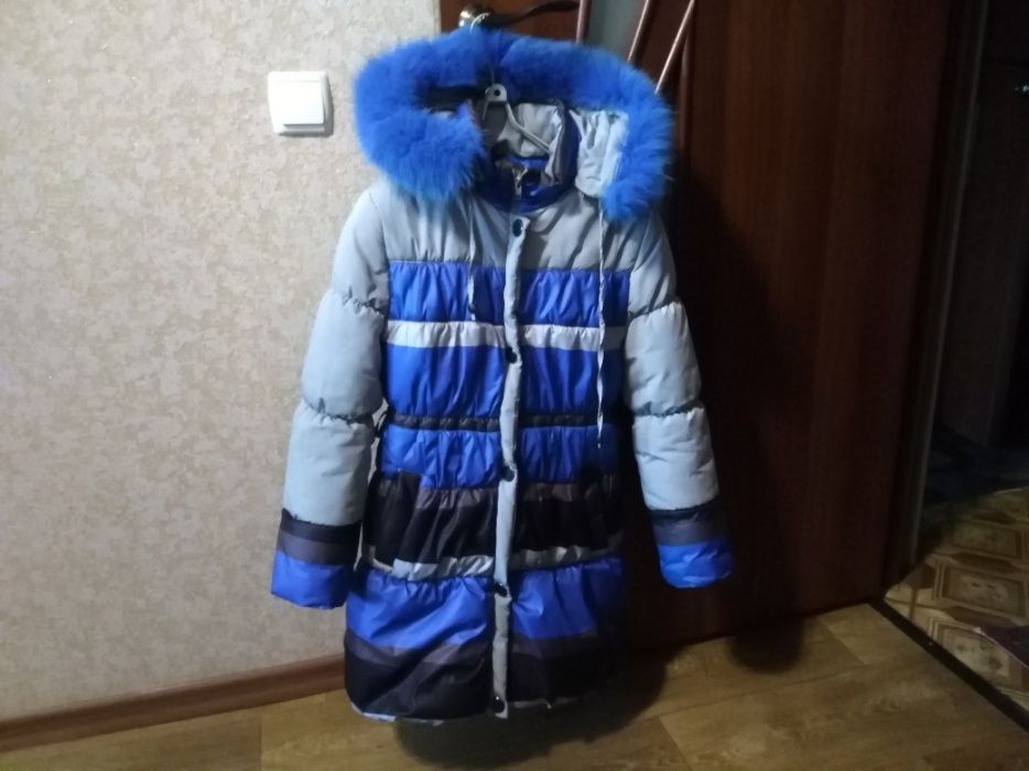 Зимняя курточка,в хорошем состоянии