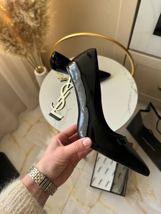 Туфлі лодочки ysl