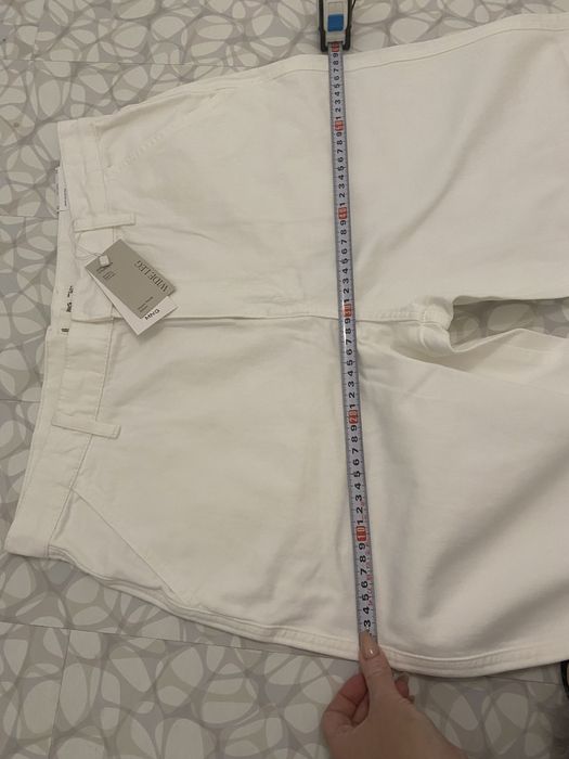 Джинси  жіночі Mango