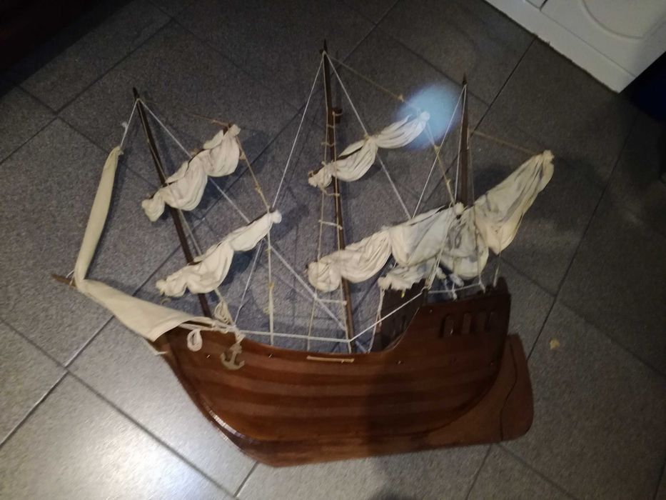 Barco decorativo de parede, excelente estado elegante e original