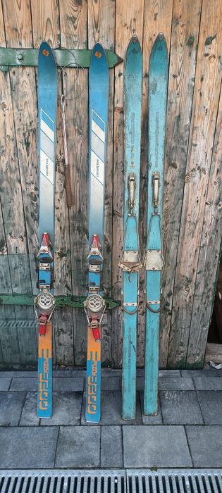 Stare drewniane narty