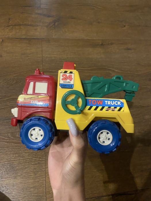 якісні іграшкові машинки