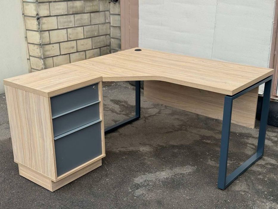 Распродажа Мебель Кабинет Руководителя Столы Руководителя Кресла