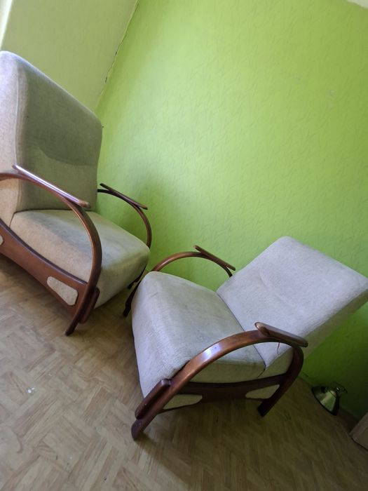 Fotele drewniane tapicerowane – 2 szt. – dobry stan, styl retro