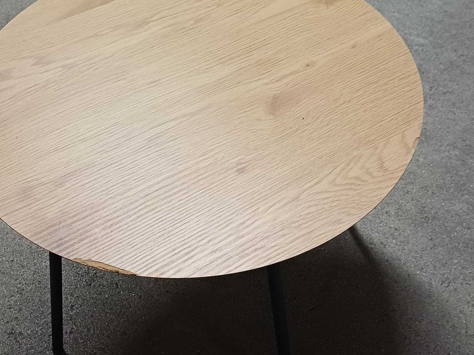 Mesa de apoio em carvalho