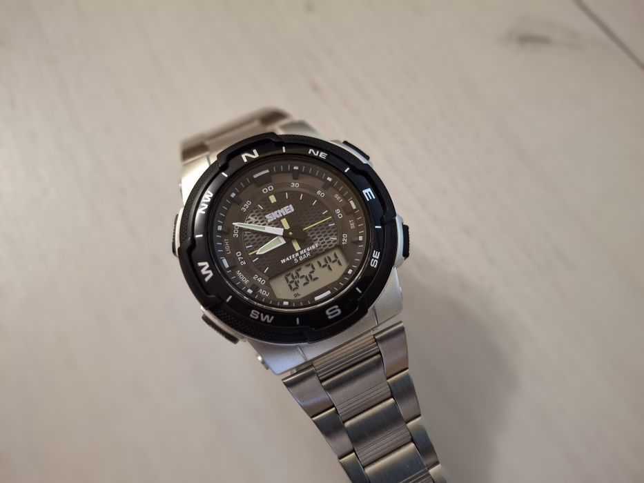 Чоловічий годинник Skmei 1370SI Silver