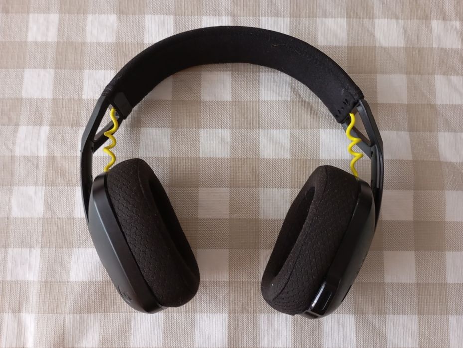 Auscultadores Logitech g435