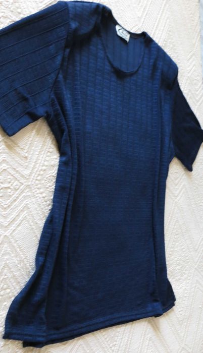 Conjunto 2 peças, Camisola e Saia, Tam. L Moda Paris - Como Novo