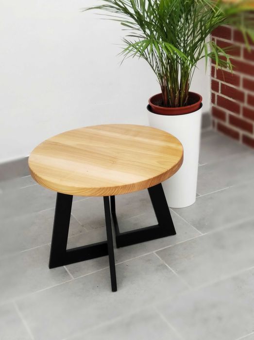 Nowoczesny stolik kawowy loft