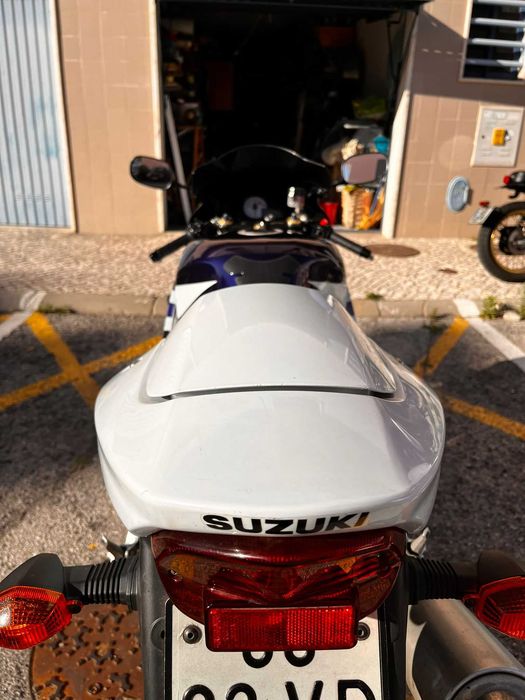 SUZUKI Gsxr 600 k2 2003