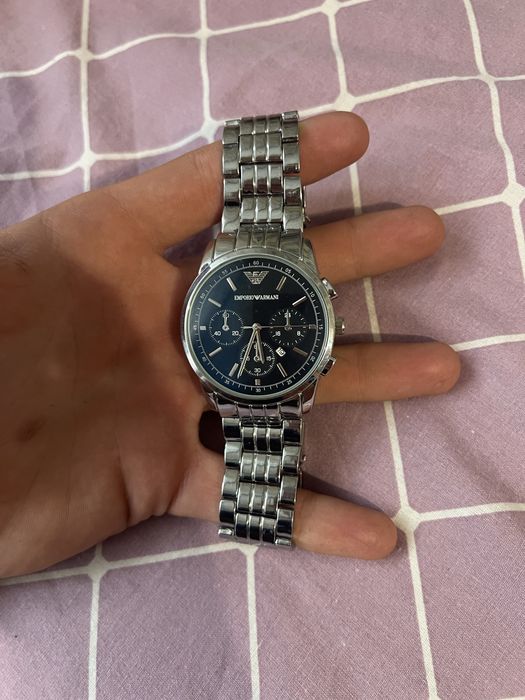 Продам годинник Emporio Armani
