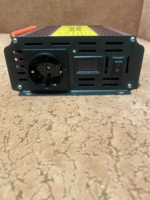 Інвертор JJ Cycle 2000 w/2 Kw