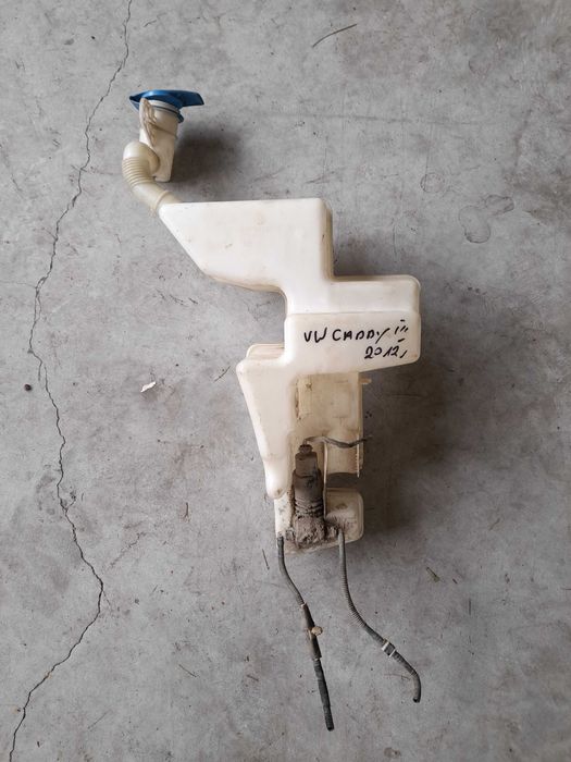 Zbiorniczek płynu spryskiwaczy VW Caddy III 12r