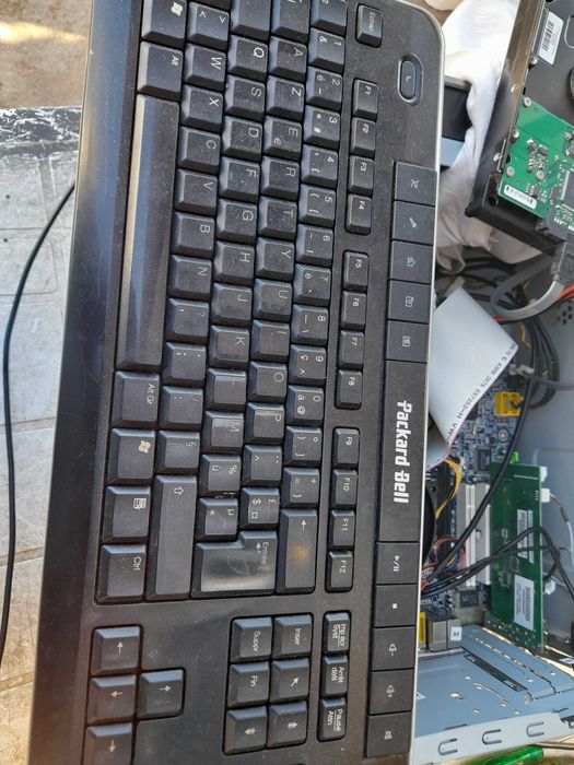 computador Packard Bell com placa de tv muito bom.