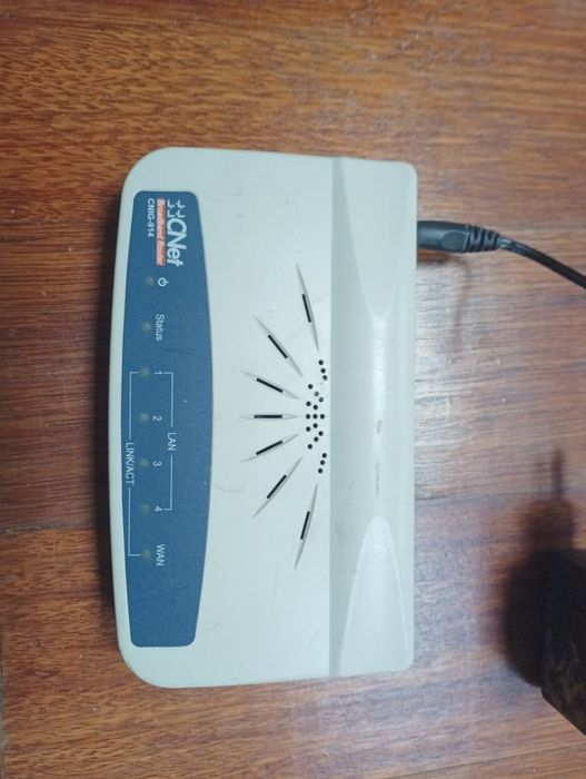 Router de Banda Larga CNet CNIG-914 (Com Fios / Ethernet)