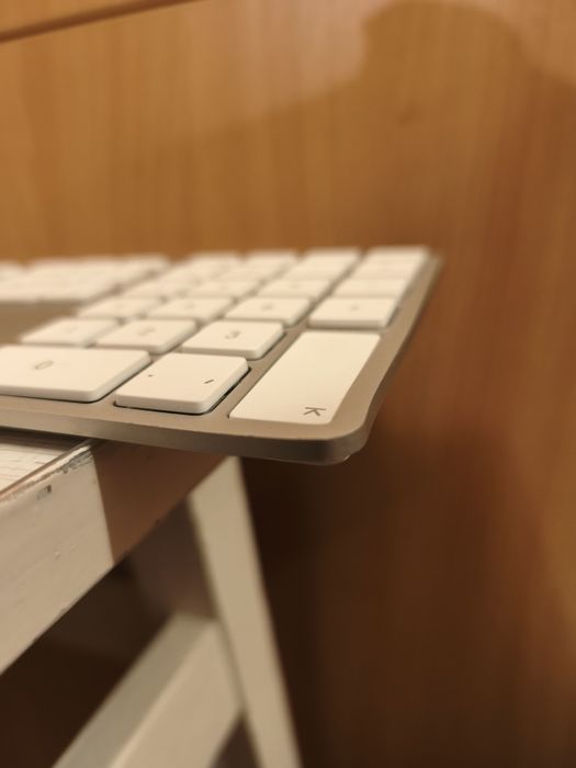 apple keyboard a1243 - Купити електроніку - Ціни на OLX.ua
