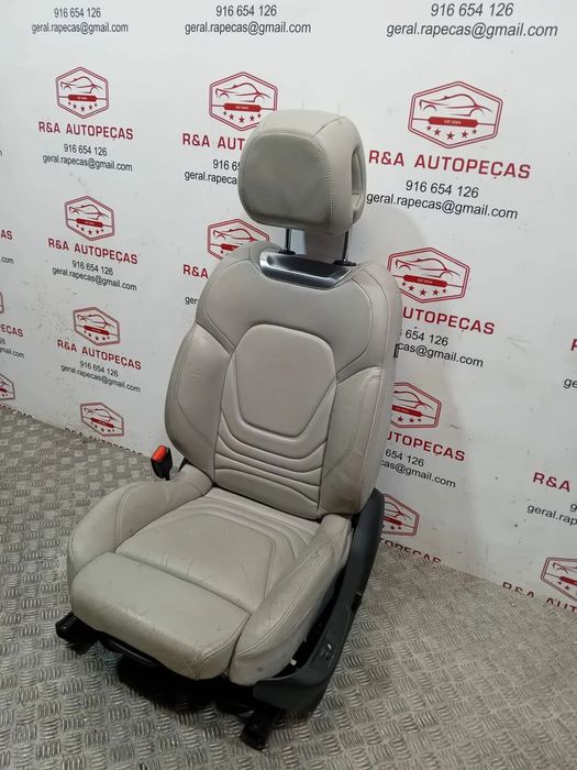 Conjunto de Bancos Citroën Ds5 em Pele Original