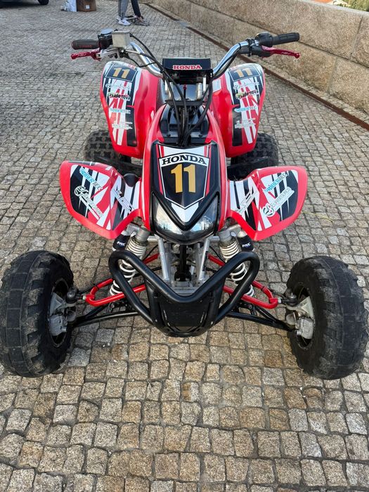 Trx 400 matriculada ano 2007