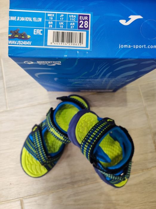 Продам детские босоножки Joma