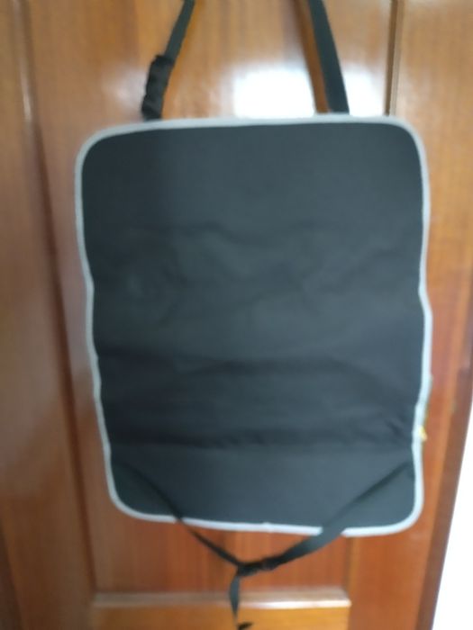 Utilitário para banco de carro