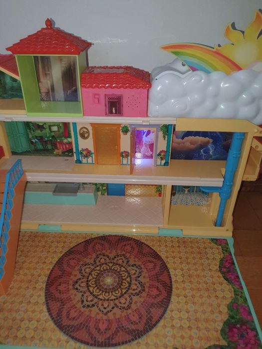 Ігровий музичний будиночок. Світло-музичні ефекти