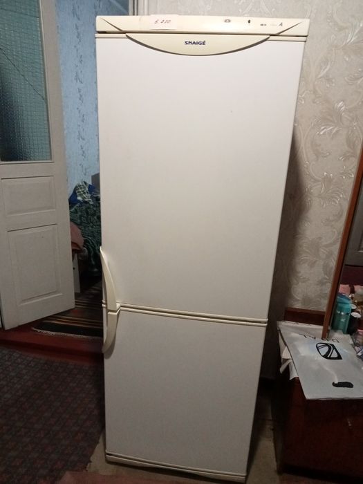Продам холодильник Снаге