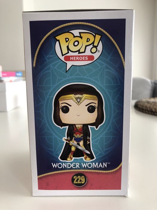 Funko Pop Wonder Woman N° 229 - portes incluídos