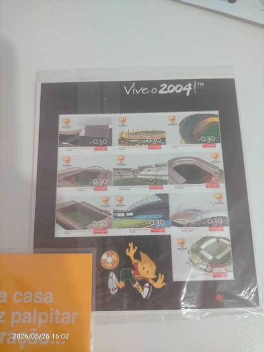 UEFA Euro 2004 - 9 Selos da Emissão Oficial + Selos de Estádios  UEFA EURO 2004  CTT