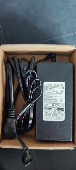 Adapter AC/DC 240v 50/60hz