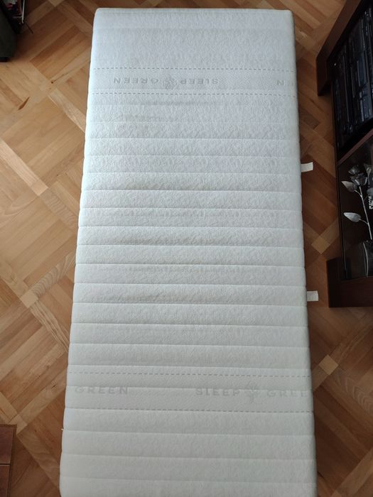 Materac piankowy sprężynowy