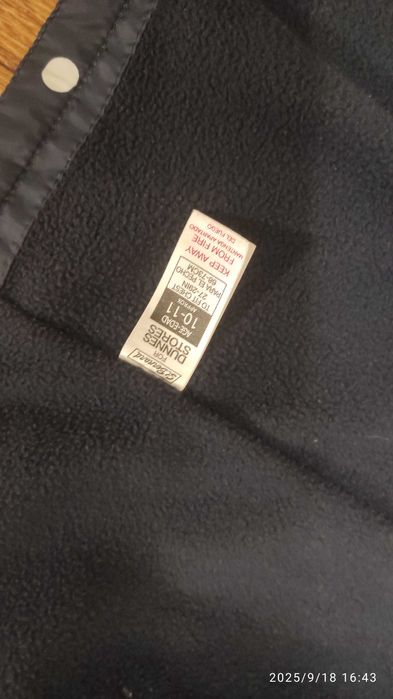 Куртка-вітровка на дівчинку 10-11років