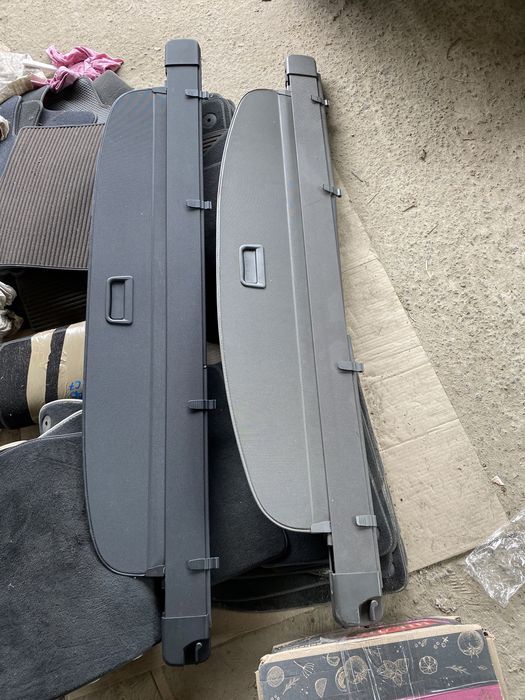 Шторка багажника audi q7 2005-2015рік