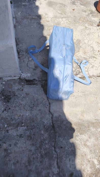 Vendo parque de criança pouco uso