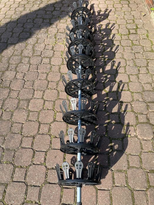 Stojak stelaż na buty rozporowy sufit podłoga