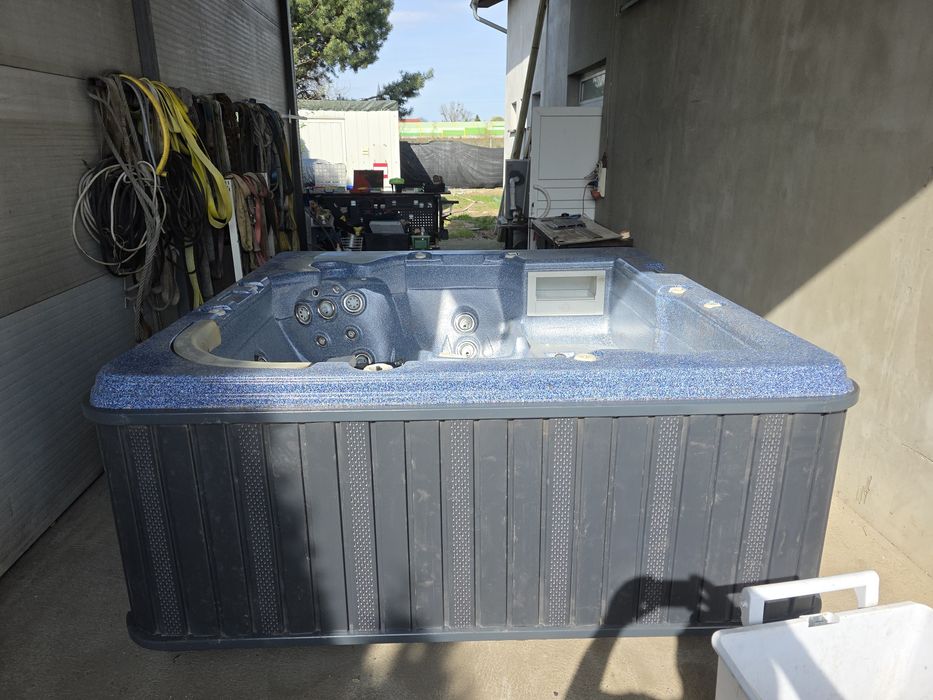 Jacuzzi ogrodowe spa xxl całoroczne ocieplone dzakuzi