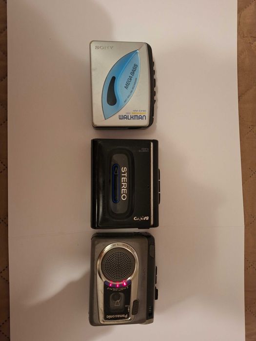 Pakiet trzech walkmanów