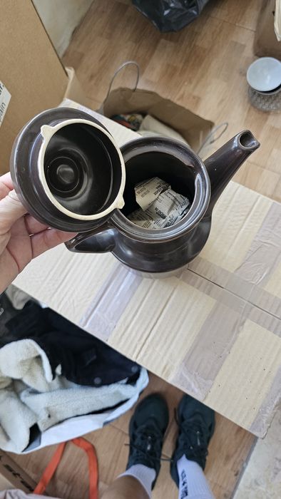 4 peças de loiça cerâmica Sado Internacional